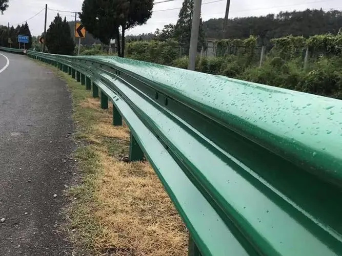 三波高速护栏板类型及规格详解 三波高速护栏板类型及规格详解